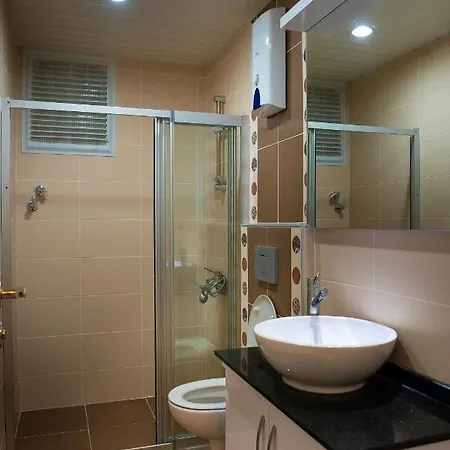 Luxus-apartment 2br, Klima, Netflix, 700m ألانيا